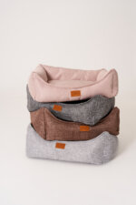 Dogs’ Bed Poudré